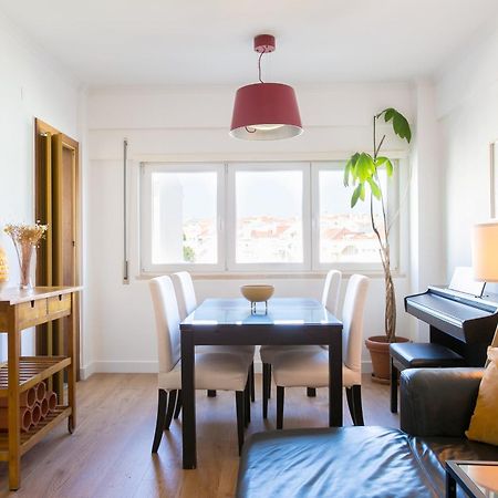 Apartamento Central E Confortavel Junto Ao Bairro Da Graca Лиссабон Экстерьер фото