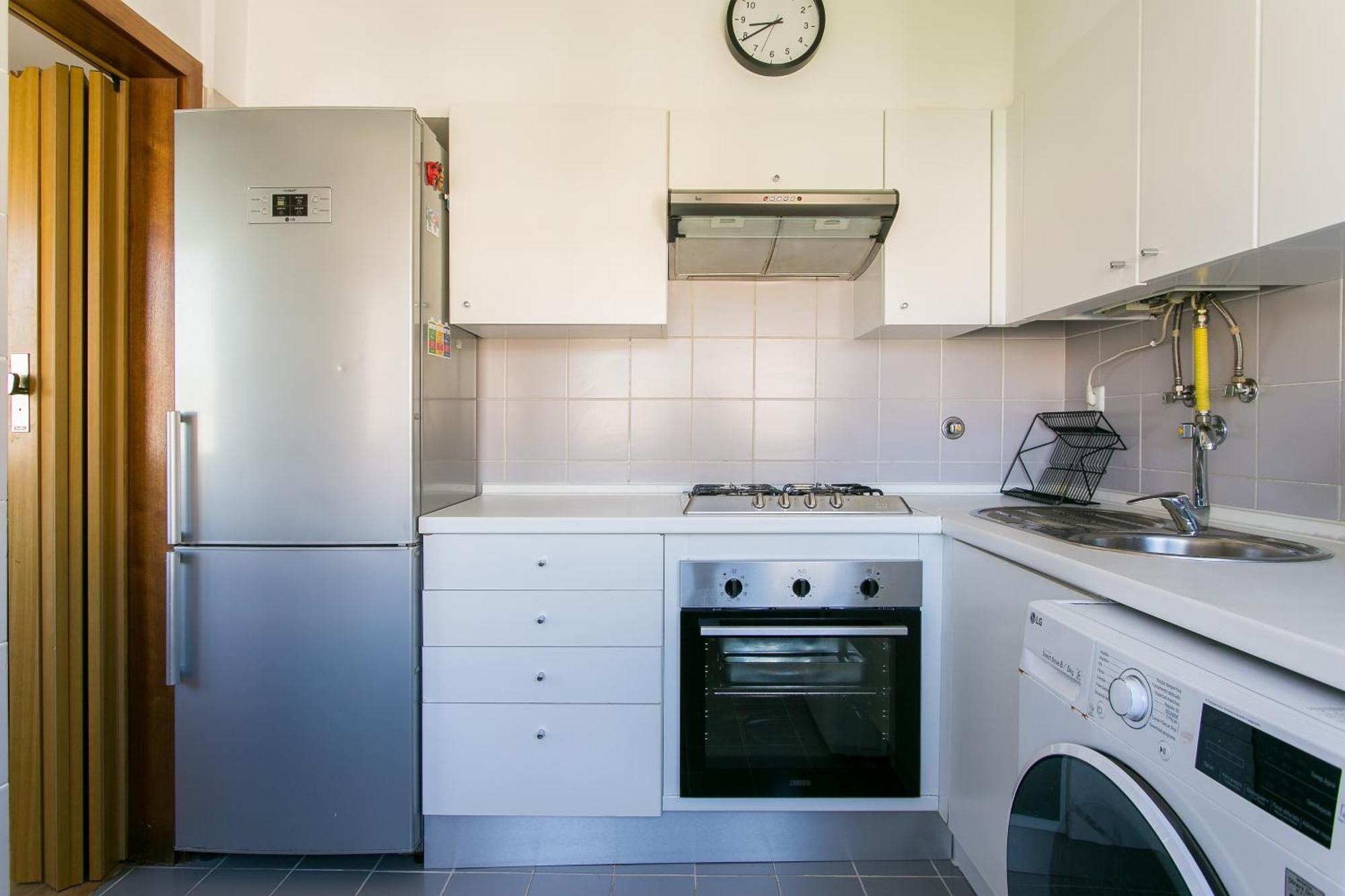 Apartamento Central E Confortavel Junto Ao Bairro Da Graca Лиссабон Экстерьер фото